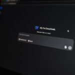 Jak napisać dobry prompt do AI? 12 zasad i przykłady poleceń po polsku Interfejs czatu AI na ekranie komputera prezentujący nowoczesną technologię